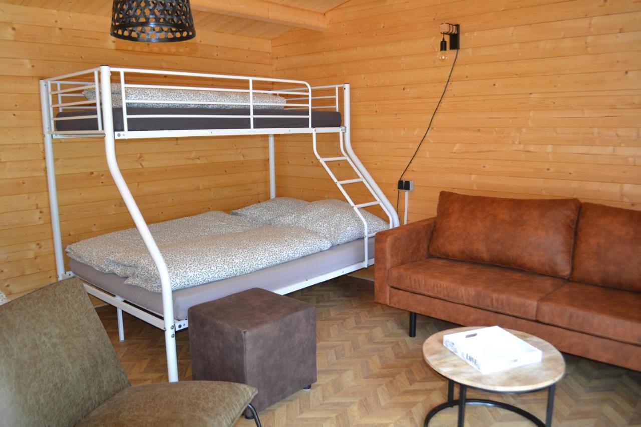Camping-Aller-Leine-Tal Engehausen Bagian luar foto