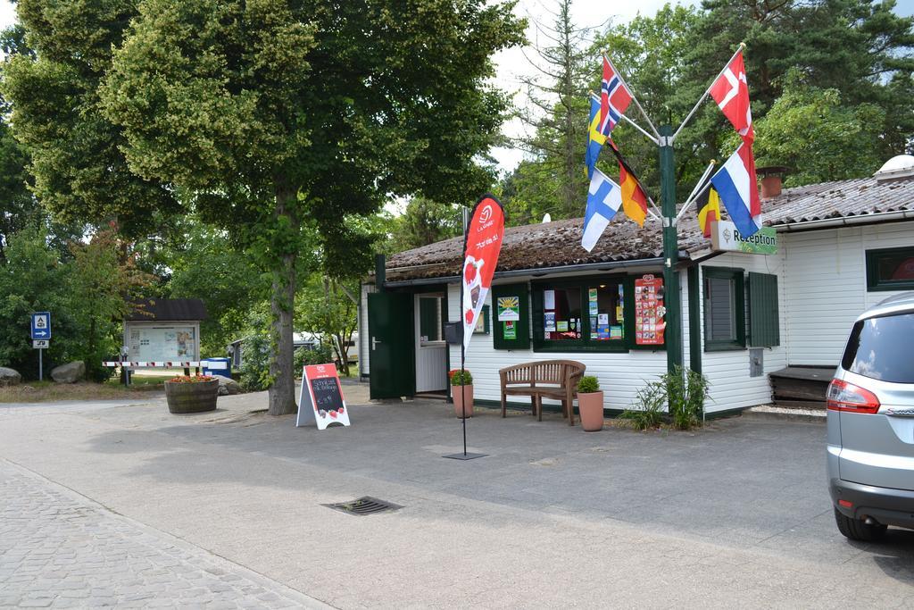 Camping-Aller-Leine-Tal Engehausen Bagian luar foto